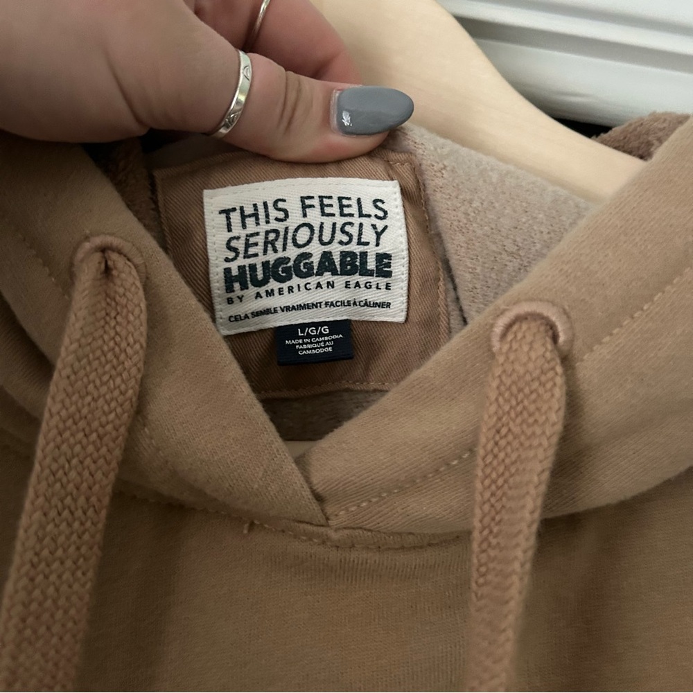 AE Hoodie - Picture 3 of 4
